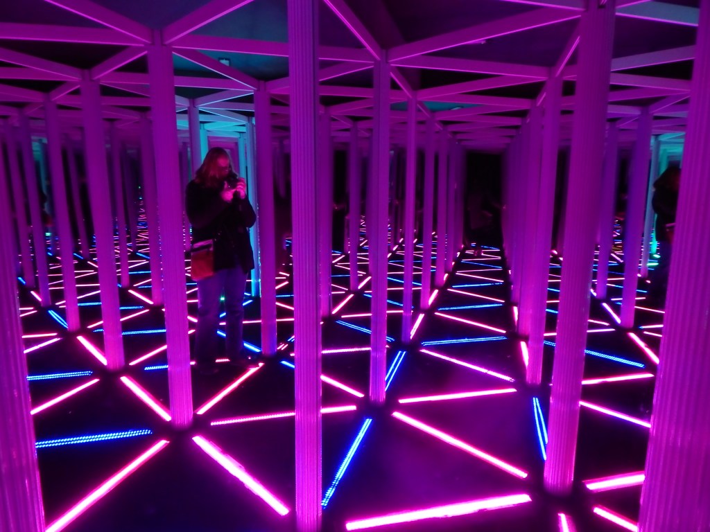 Edinburgh- Pronounced “Edd-in-burrah”