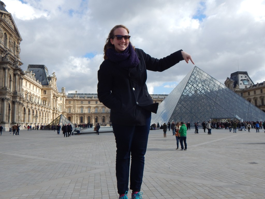 Venus de Milo and Lots of Dead&nbsp;People